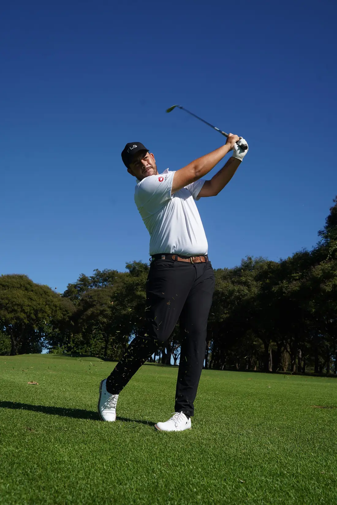 Andrey Xavier em ação no campo de golfe